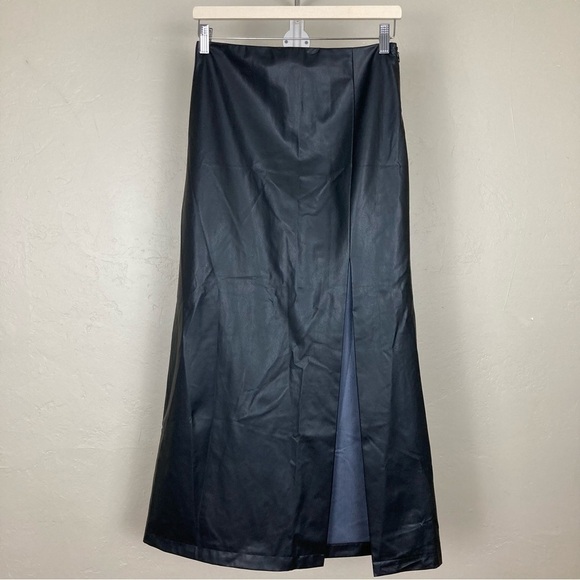 Soft Animal Side Slit Leather Skirt - Picture 2 of 9